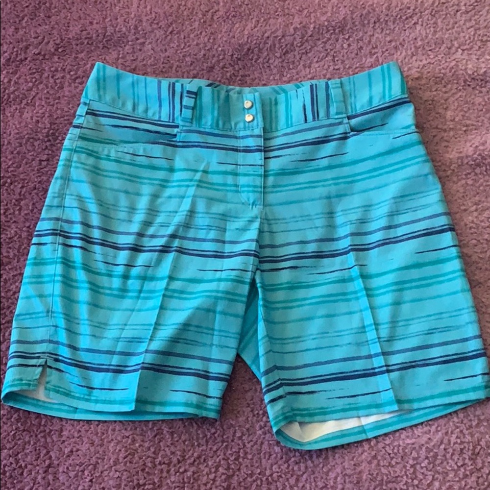 Adidas size 4 women’s golf shorts